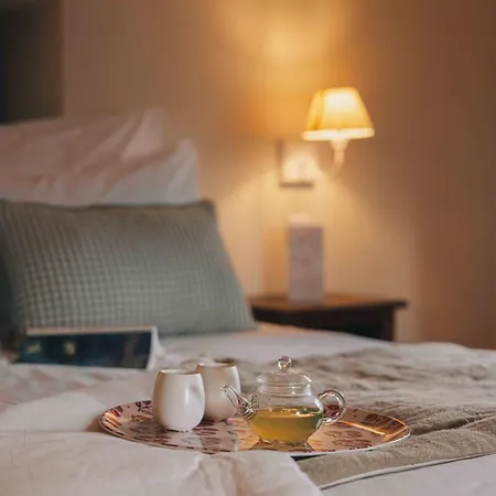 Les Terrasses De La Borie Bed and Breakfast