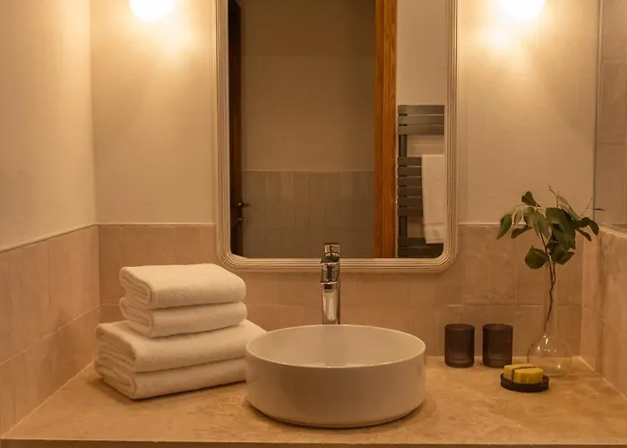 Les Terrasses De La Borie Bed & Breakfast 3*
